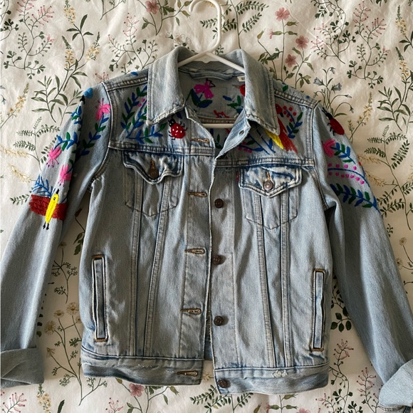 Levi’s jean embroidered denim jacket bird / floral / bug design S Small RARE - Picture 2 of 8